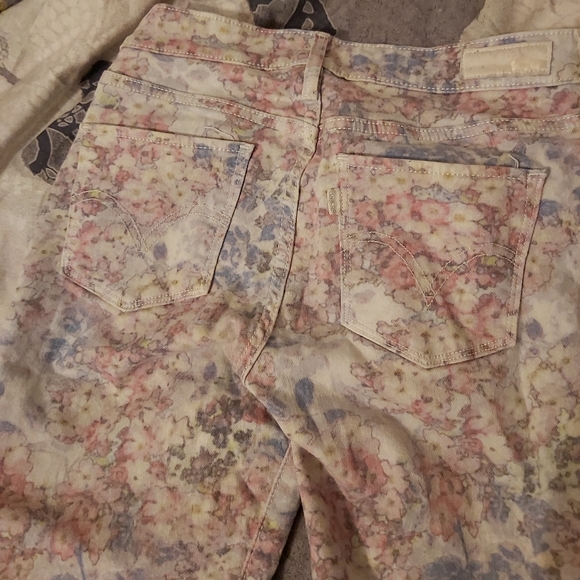 Levi's UNIQUE 💐floral watercolour skinny jeans - Picture 5 of 9